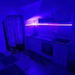 Apartment Pharos *