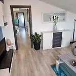 Apartment Pharos Zambratija (Istria)